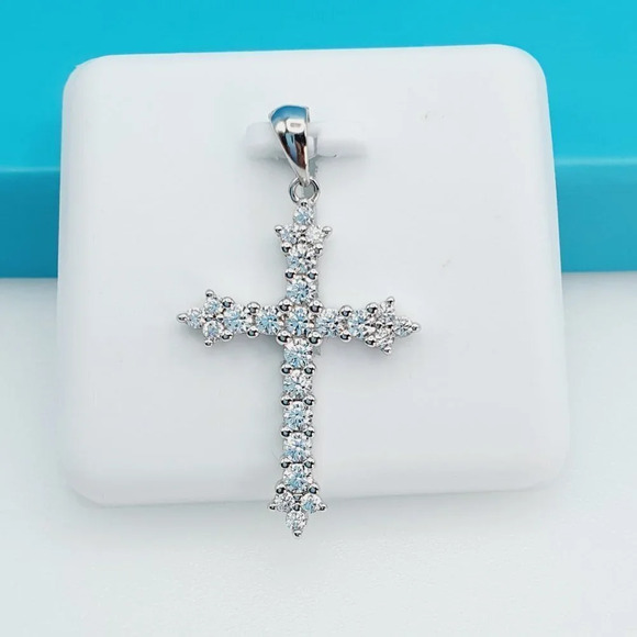 "925 Sterling Silver CZ Beautiful Pendant for Women, 1USPAR4063 - Picture 1 of 11